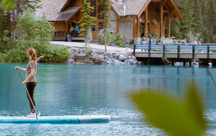 Inflatable Paddle Board (iSUP) vs. Hard SUP background